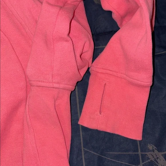 Lululemon Scuba Hoodie *Light Cotton Fleece
Flash Light Tone - size 6 - Picture 10 of 16